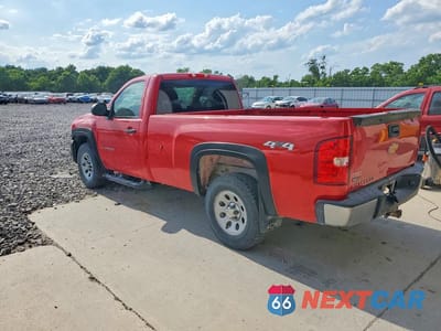 Drugie zdjęcie samochodu z przodu: 2011 CHEVROLET SILVERADO K1500 VIN:1GCNKPE04BZ358993 - miniatura
