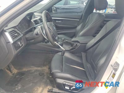 Zdjęcie 7 z 12 samochodu: 2016 BMW 328 I SULEV VIN:WBA8E9G5XGNU29151 - miniatura