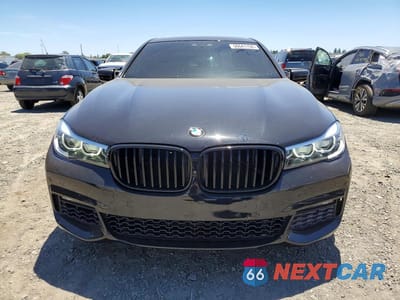 Piąte zdjęcie samochodu w środku: 2016 BMW 740 I VIN:WBA7E2C58GG547440 - miniatura