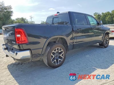 Trzecie zdjęcie samochodu z tyłu: 2026 RAM 1500 LARAMIE VIN:1C6SRFJP6TN316465 - miniatura