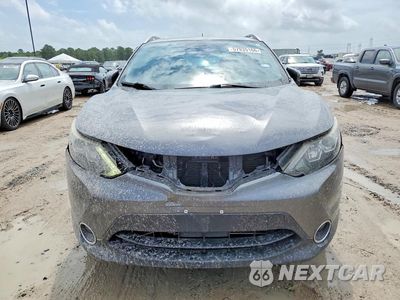 Piąte zdjęcie samochodu w środku: 2019 NISSAN ROGUE SPORT SL VIN:JN1BJ1CP6KW214823 - miniatura