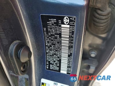 Zdjęcie 12 z 12 samochodu: 2017 TOYOTA COROLLA SE VIN:5YFBURHE5HP677192 - miniatura