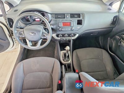 Zdjęcie 8 z 12 samochodu: 2013 KIA RIO LX VIN:KNADM5A36D6236020 - miniatura