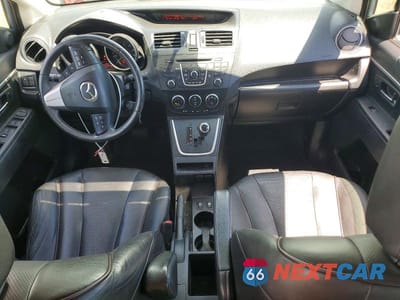 Zdjęcie 8 z 13 samochodu: 2013 MAZDA 5 VIN:JM1CW2DLXD0148173 - miniatura