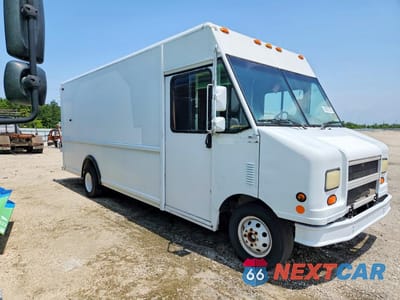 Czwarte zdjęcie samochodu z boku: 2000 FORD E350 DELIVERY TRUCK VIN:1FCJE39L5YHA77531 - miniatura