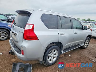 Trzecie zdjęcie samochodu z tyłu: 2012 LEXUS GX 460 VIN:JTJBM7FX2C5035914 - miniatura