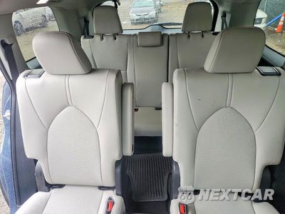 Zdjęcie 10 z 14 samochodu: 2025 TOYOTA GRAND HIGHLANDER HYBRID XLE VIN:5TDACAB54SS055092 - miniatura