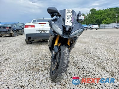 Drugie zdjęcie samochodu z przodu: 2009 YAMAHA YZFR6 VIN:JYARJ16E99A010834 - miniatura