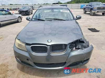 Piąte zdjęcie samochodu w środku: 2011 BMW 328 I VIN:WBAPH7C58BE680465 - miniatura