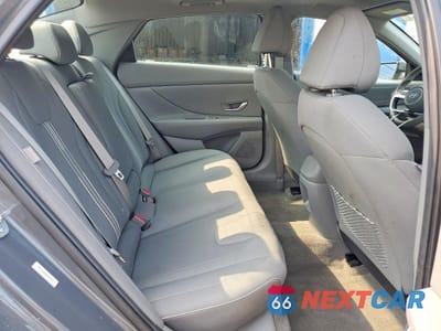 Zdjęcie 10 z 12 samochodu: 2025 HYUNDAI ELANTRA SEL VIN:KMHLS4DG0SU871316 - miniatura