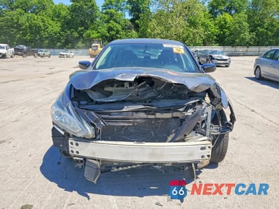 Piąte zdjęcie samochodu w środku: 2018 NISSAN ALTIMA 2.5 SR VIN:1N4AL3APXJC206540 - miniatura