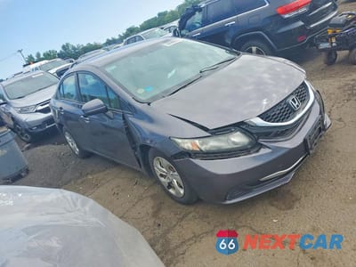 Czwarte zdjęcie samochodu z boku: 2015 HONDA CIVIC LX VIN:19XFB2F52FE223188 - miniatura