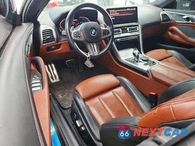 Zdjęcie 8 z 12 samochodu: 2023 BMW M850XI VIN:WBAFY4C03PCL67213 - miniatura