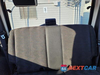 Zdjęcie 10 z 13 samochodu: 2003 JEEP WRANGLER / TJ SPORT VIN:1J4FA49S23P371332 - miniatura
