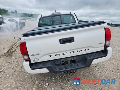Zdjęcie 6 z 12 samochodu: 2018 TOYOTA TACOMA SR V6 VIN:5TFCZ5AN3JX146170 - miniatura