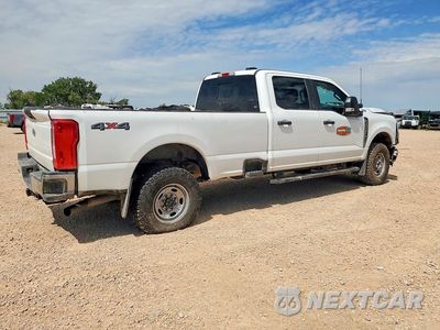 Trzecie zdjęcie samochodu z tyłu: 2026 FORD F250 SUPER DUTY VIN:1FT7W2BA1TEC85958 - miniatura