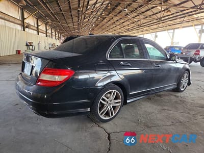 Trzecie zdjęcie samochodu z tyłu: 2008 MERCEDES-BENZ C 350 VIN:WDDGF56X28F032106 - miniatura