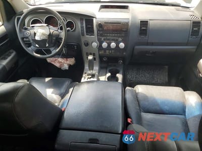 Zdjęcie 8 z 12 samochodu: 2013 TOYOTA TUNDRA DOUBLE CAB SR5 VIN:5TFUY5F14DX307241 - miniatura
