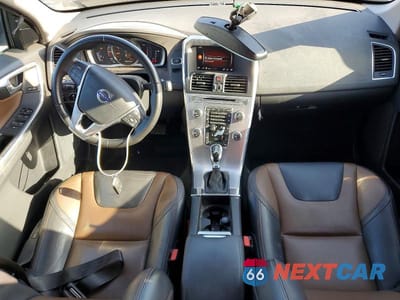Zdjęcie 8 z 14 samochodu: 2017 VOLVO XC60 T5 DYNAMIC VIN:YV440MDR8H2223255 - miniatura