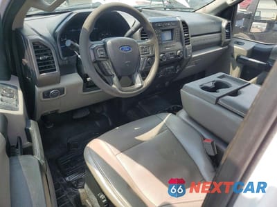 Zdjęcie 8 z 12 samochodu: 2020 FORD F250 SUPER DUTY VIN:1FT7X2B62LEC74508 - miniatura