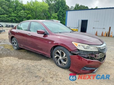 Czwarte zdjęcie samochodu z boku: 2017 HONDA ACCORD LX VIN:1HGCR2F35HA098868 - miniatura