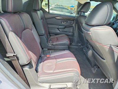 Zdjęcie 10 z 12 samochodu: 2025 HONDA PILOT BLACK VIN:5FNYG1H91SB074586 - miniatura
