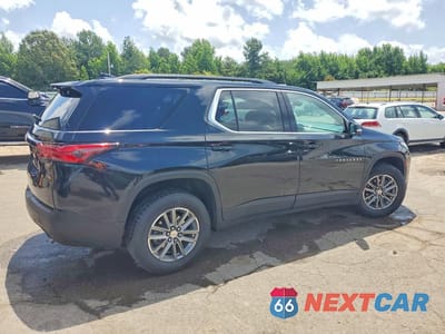 Trzecie zdjęcie samochodu z tyłu: 2023 CHEVROLET TRAVERSE LT VIN:1GNERGKW5PJ130020 - miniatura