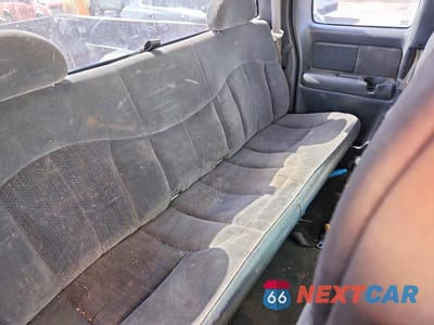 Zdjęcie 10 z 12 samochodu: 2002 CHEVROLET SILVERADO K1500 VIN:2GCEK19T021285888 - miniatura
