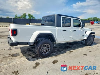 Trzecie zdjęcie samochodu z tyłu: 2025 JEEP GLADIATOR SPORT VIN:1C6PJTAG5SL523001 - miniatura