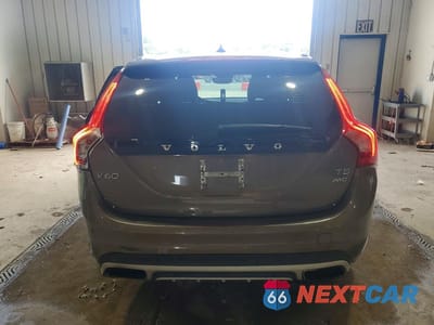 Zdjęcie 6 z 13 samochodu: 2016 VOLVO V60 CROSS COUNTRY PREMIER VIN:YV4612HKXG1012232 - miniatura