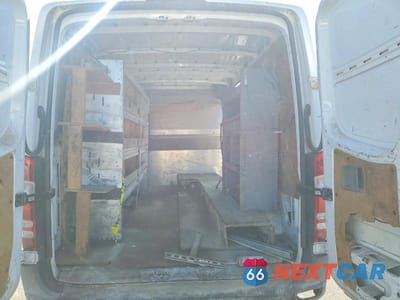 Zdjęcie 10 z 13 samochodu: 2017 MERCEDES-BENZ SPRINTER 2500 VIN:WD3PE7CD1HP501564 - miniatura