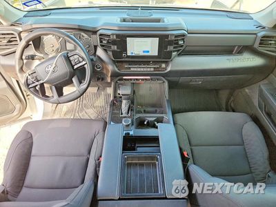 Zdjęcie 8 z 13 samochodu: 2024 TOYOTA TUNDRA SR5 VIN:5TFLA5AB7RX040538 - miniatura