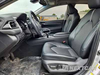 Zdjęcie 7 z 12 samochodu: 2019 TOYOTA CAMRY SE VIN:4T1B11HK3KU747651 - miniatura