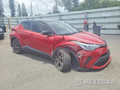 Czwarte zdjęcie samochodu z boku: 2020 TOYOTA C-HR XLE VIN:JTNKHMBX2L1083752 - miniatura
