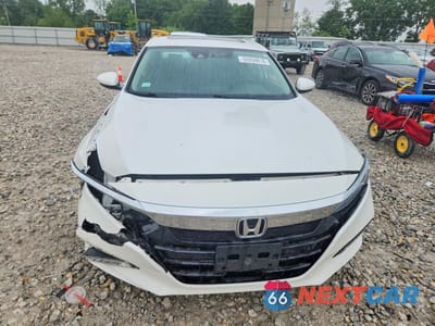Piąte zdjęcie samochodu w środku: 2018 HONDA ACCORD HYBRID EX VIN:1HGCV3F48JA015689 - miniatura