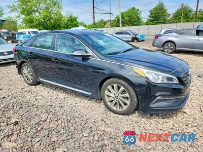 Czwarte zdjęcie samochodu z boku: 2017 HYUNDAI SONATA SPORT VIN:5NPE34AF8HH553579 - miniatura