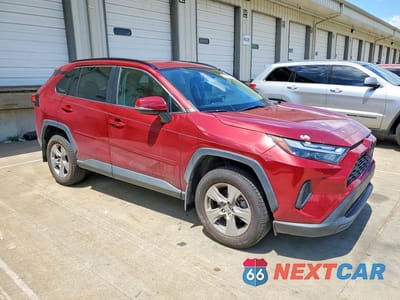 Czwarte zdjęcie samochodu z boku: 2023 TOYOTA RAV4 XLE VIN:2T3W1RFV3PW255214 - miniatura