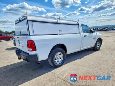 Trzecie zdjęcie samochodu z tyłu: 2021 RAM 1500 CLASSIC VIN:3C6JR6DG9MG614199 - miniatura
