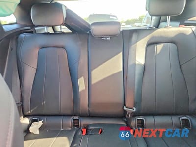 Zdjęcie 10 z 13 samochodu: 2022 MERCEDES-BENZ GLA 250 VIN:W1N4N4GB7NJ318760 - miniatura