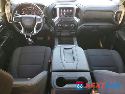 Zdjęcie 8 z 12 samochodu: 2021 CHEVROLET SILVERADO C1500 CLASSIC HD VIN:3GCUYEET3MG392631 - miniatura
