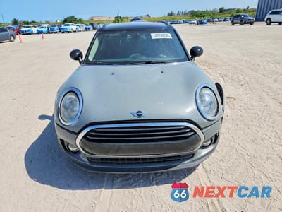 Piąte zdjęcie samochodu w środku: 2018 MINI COOPER CLUBMAN VIN:WMWLN5C55J2E34195 - miniatura