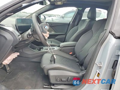 Zdjęcie 7 z 12 samochodu: 2026 BMW 228 VIN:WBA83GG04T7U56598 - miniatura
