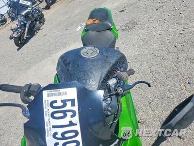 Piąte zdjęcie samochodu w środku: 2011 KAWASAKI ZX1000 G VIN:JKAZXCG14BA001551 - miniatura