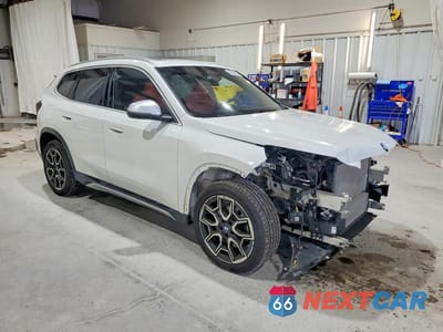 Czwarte zdjęcie samochodu z boku: 2023 BMW X1 XDRIVE28I VIN:WBX73EF0XP5Y20967 - miniatura