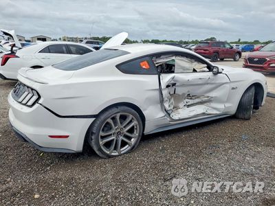 Trzecie zdjęcie samochodu z tyłu: 2018 FORD MUSTANG GT VIN:1FA6P8CF3J5183120 - miniatura