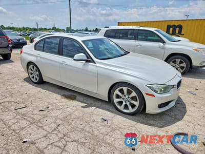Czwarte zdjęcie samochodu z boku: 2014 BMW 328 XI VIN:WBA3B3C52EJ980765 - miniatura