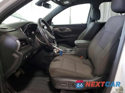 Zdjęcie 7 z 13 samochodu: 2022 CHEVROLET TRAVERSE LT VIN:1GNEVGKW0NJ136929 - miniatura