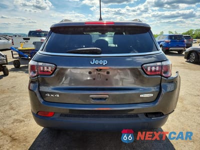 Zdjęcie 6 z 13 samochodu: 2019 JEEP COMPASS LATITUDE VIN:3C4NJDBB4KT772323 - miniatura