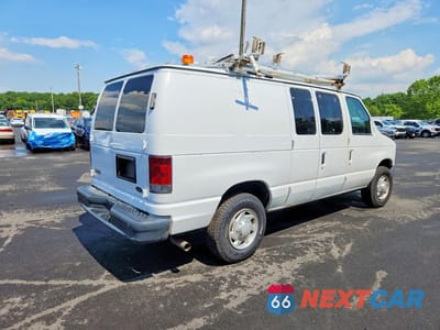 Trzecie zdjęcie samochodu z tyłu: 2014 FORD ECONOLINE E250 VAN VIN:1FTNE2EL8EDB13815 - miniatura
