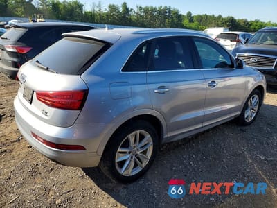 Trzecie zdjęcie samochodu z tyłu: 2016 AUDI Q3 PREMIUM PLUS VIN:WA1EFCFS5GR015494 - miniatura